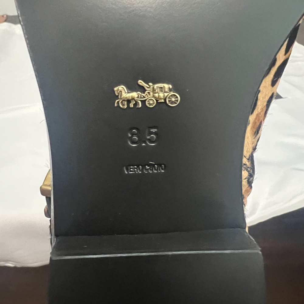 Animal print coach short boots - Picture 4 of 4